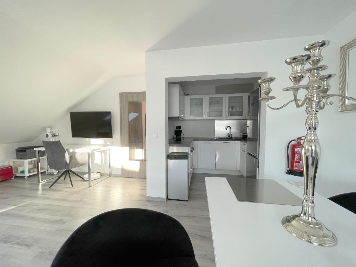 F10 Apartment Illertissen Sky Exterior foto